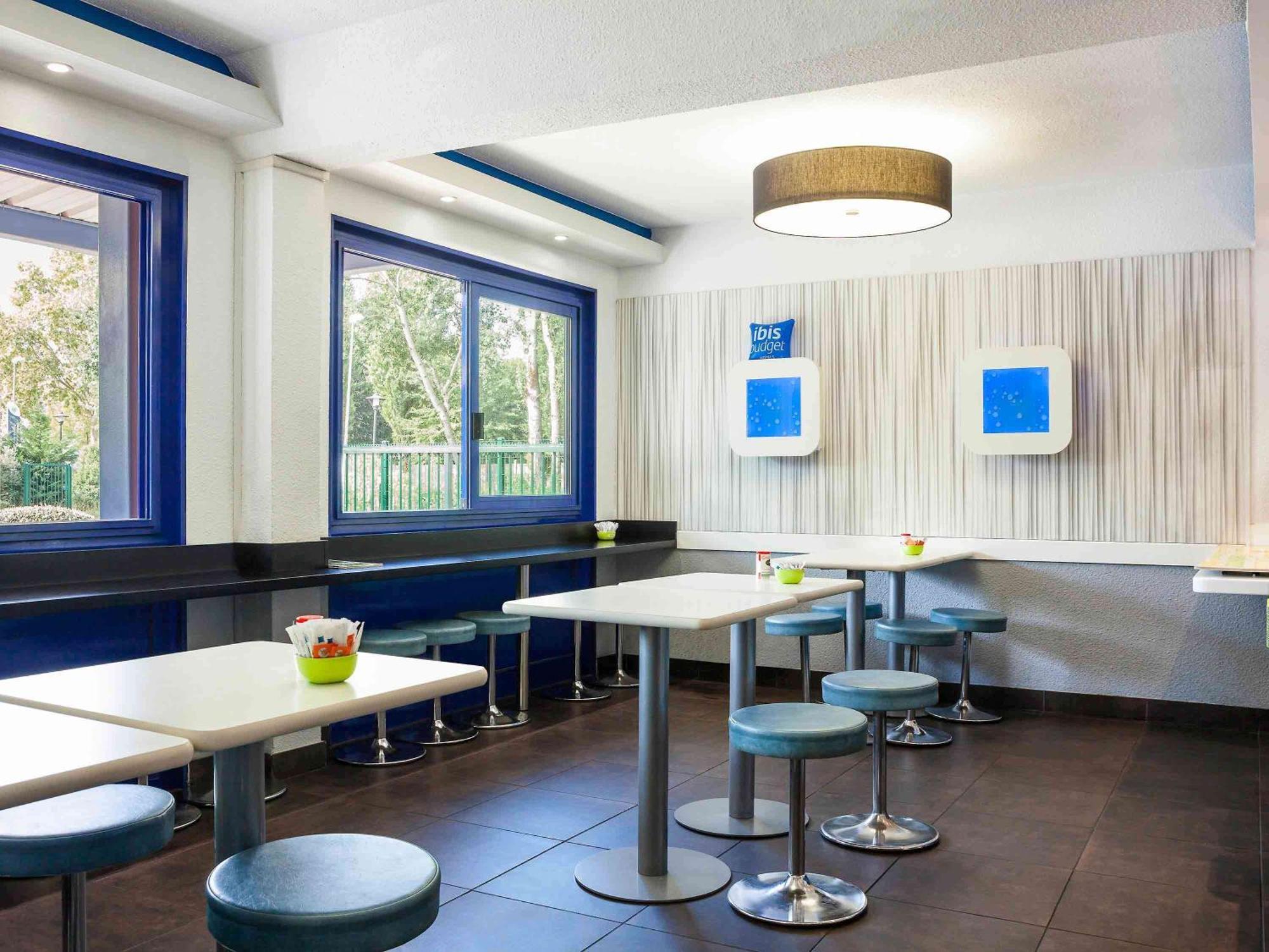 Ibis Budget Sucy En Brie ภายนอก รูปภาพ